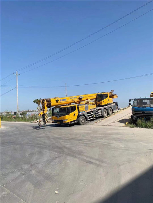 高唐县吊车作业时，可能会产生哪些额外收费项目？